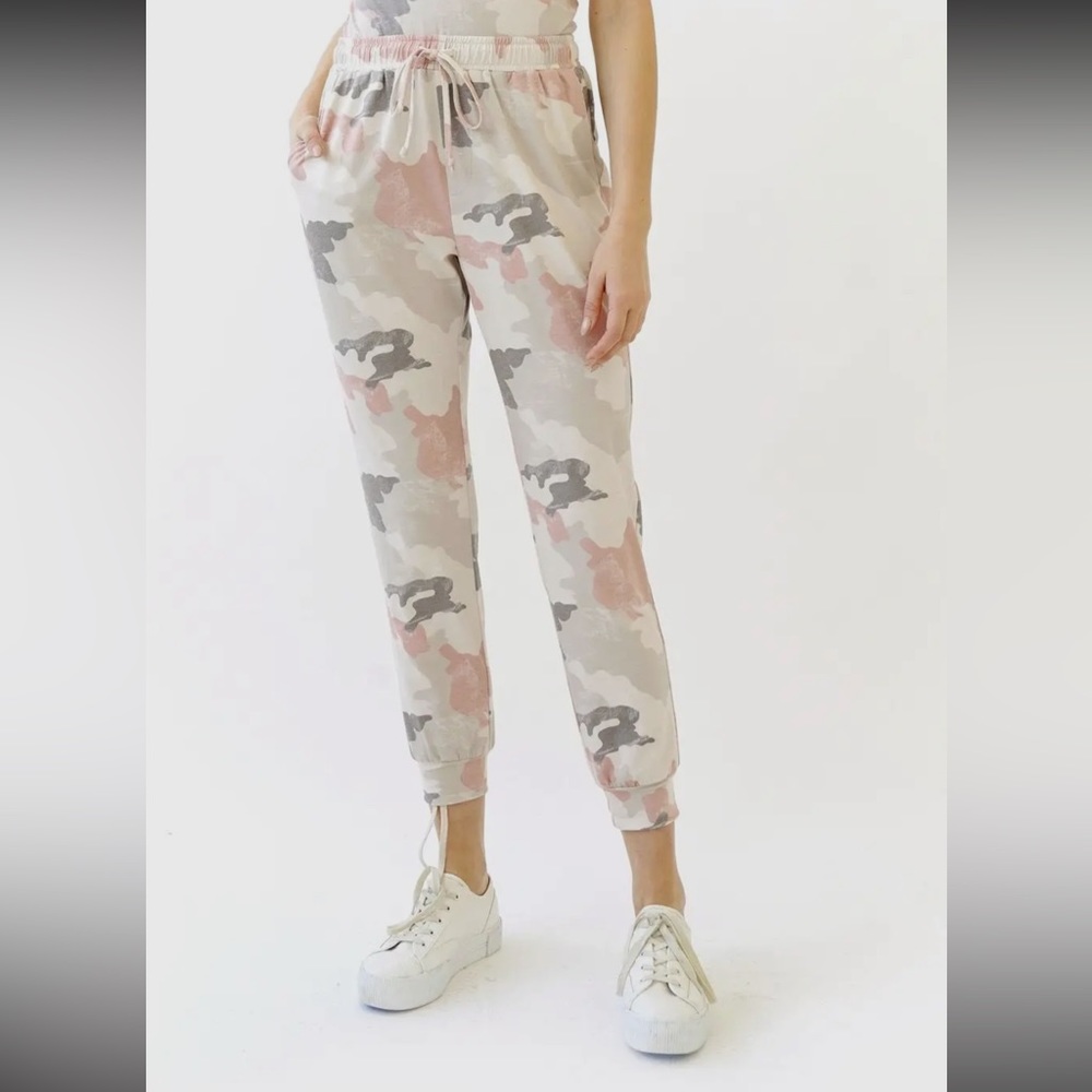 23. Mystree Camouflage Jacket & Jogger Set Rose Coral NWT - Picture 10 of 13